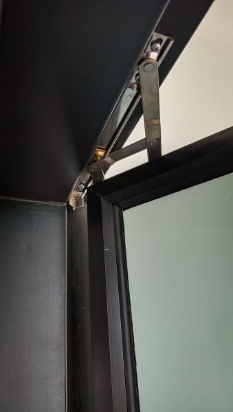 Pivot Window Replacement in Burleson